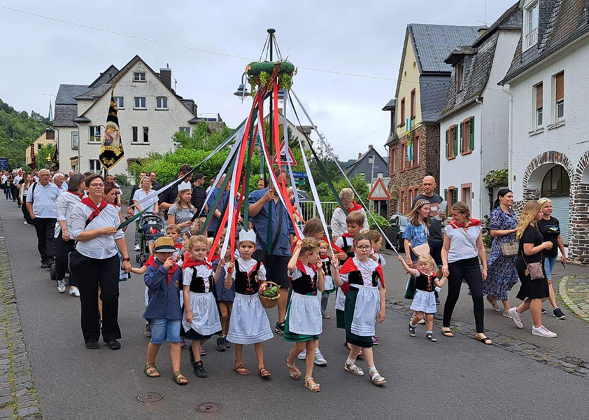 Weingut Schuh-Sausen Reil Mosel Weinfest